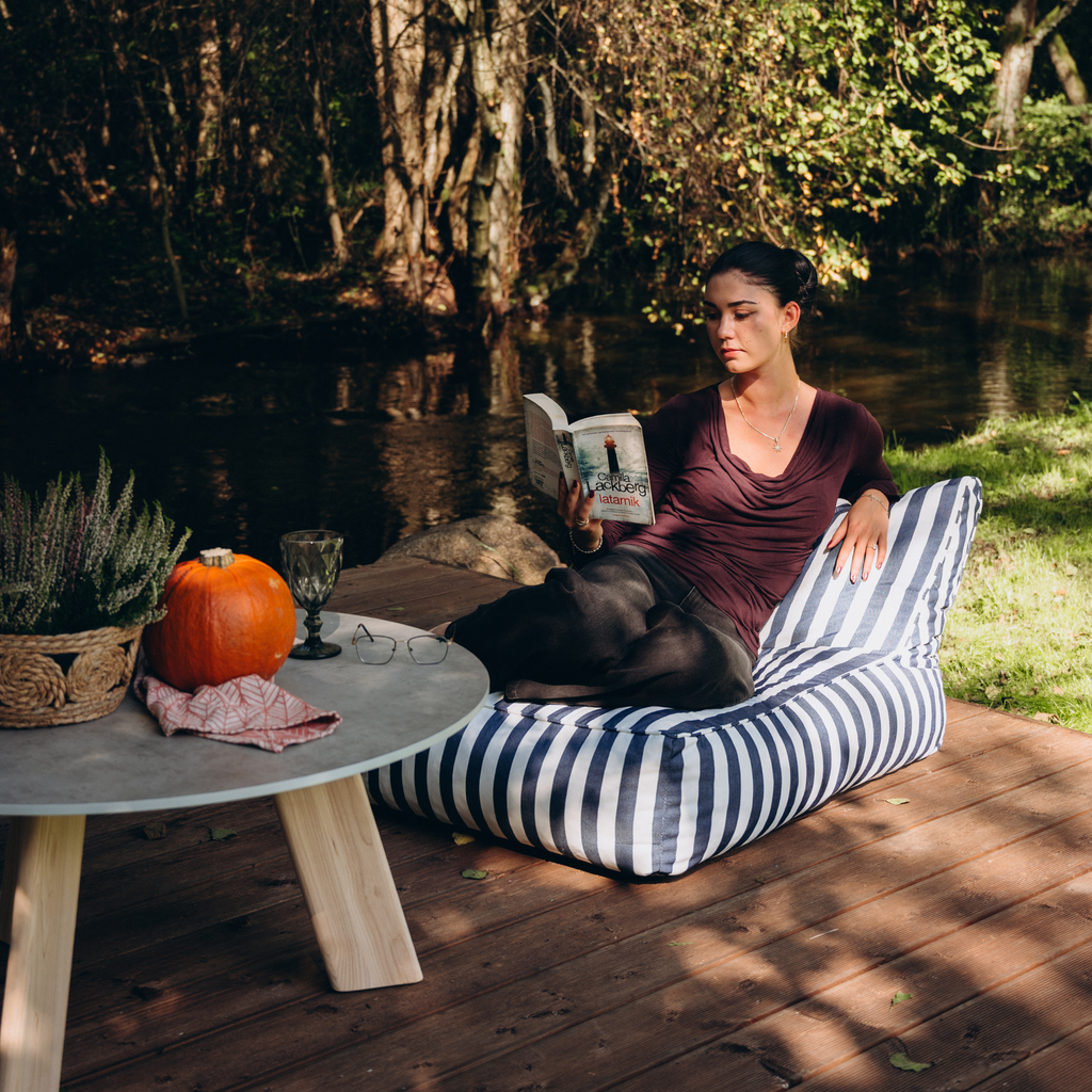 Pufa Outdoorowa w Paski 72x102x65cm
