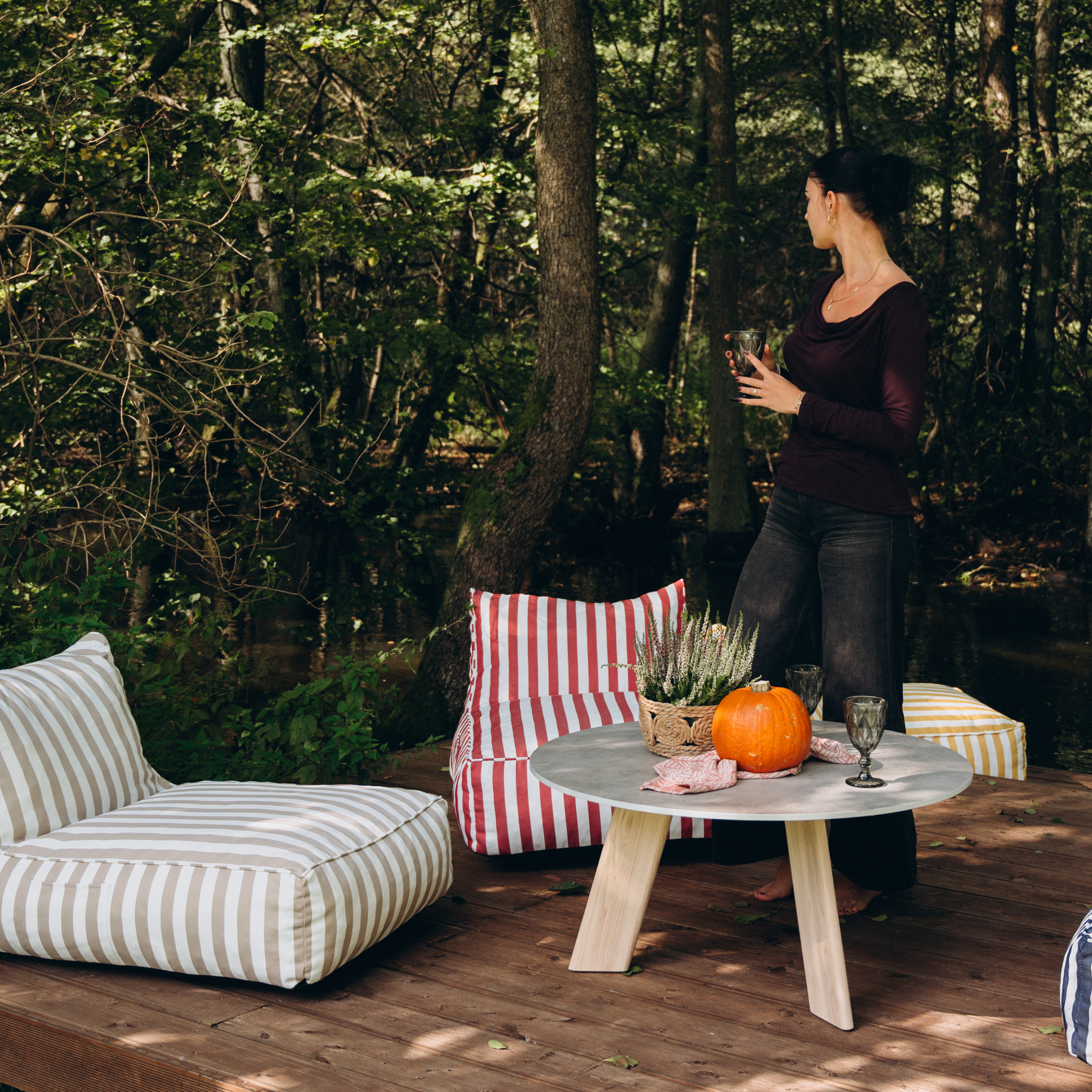 Pufa Outdoorowa w Paski 72x102x65cm