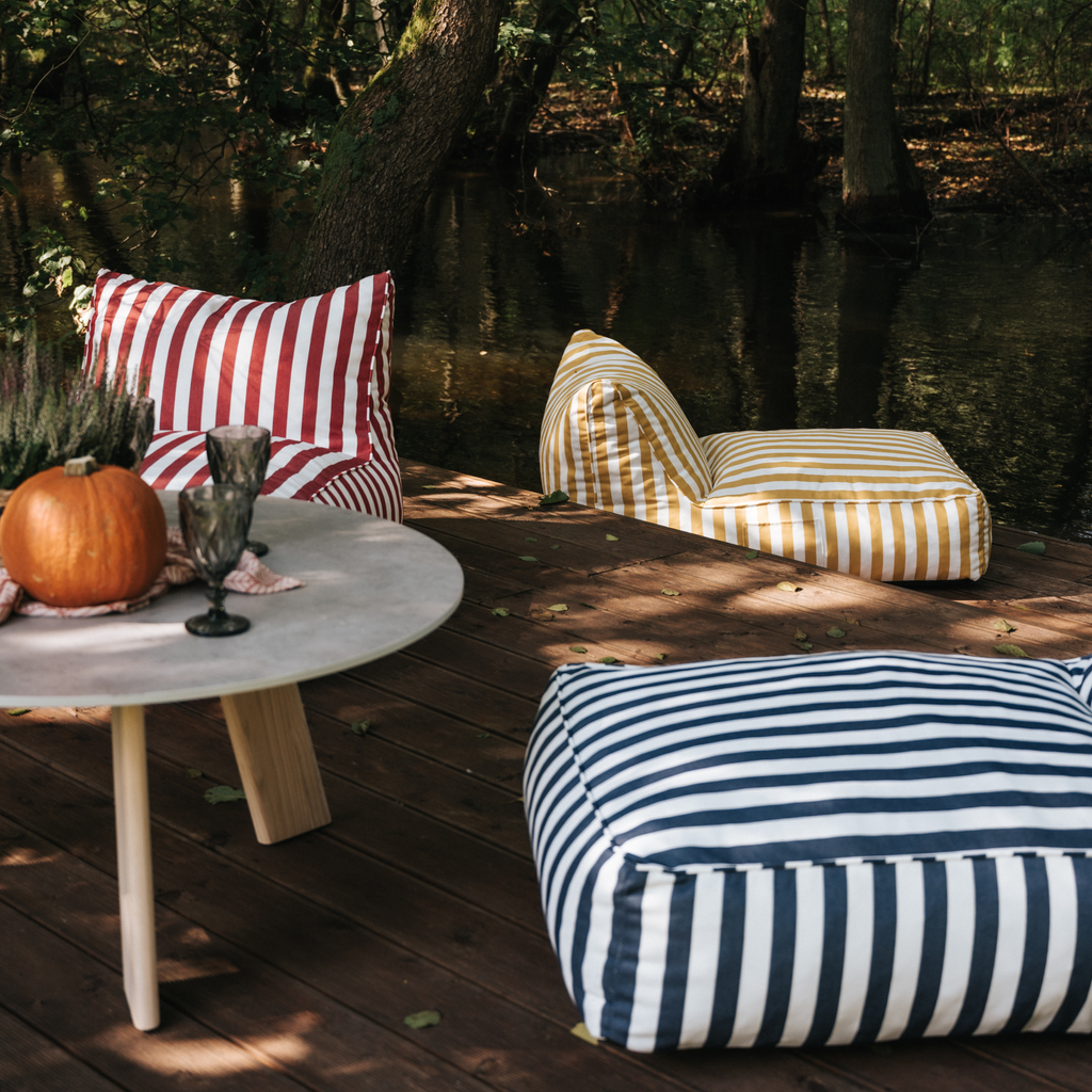 Pufa Outdoorowa w Paski 72x102x65cm