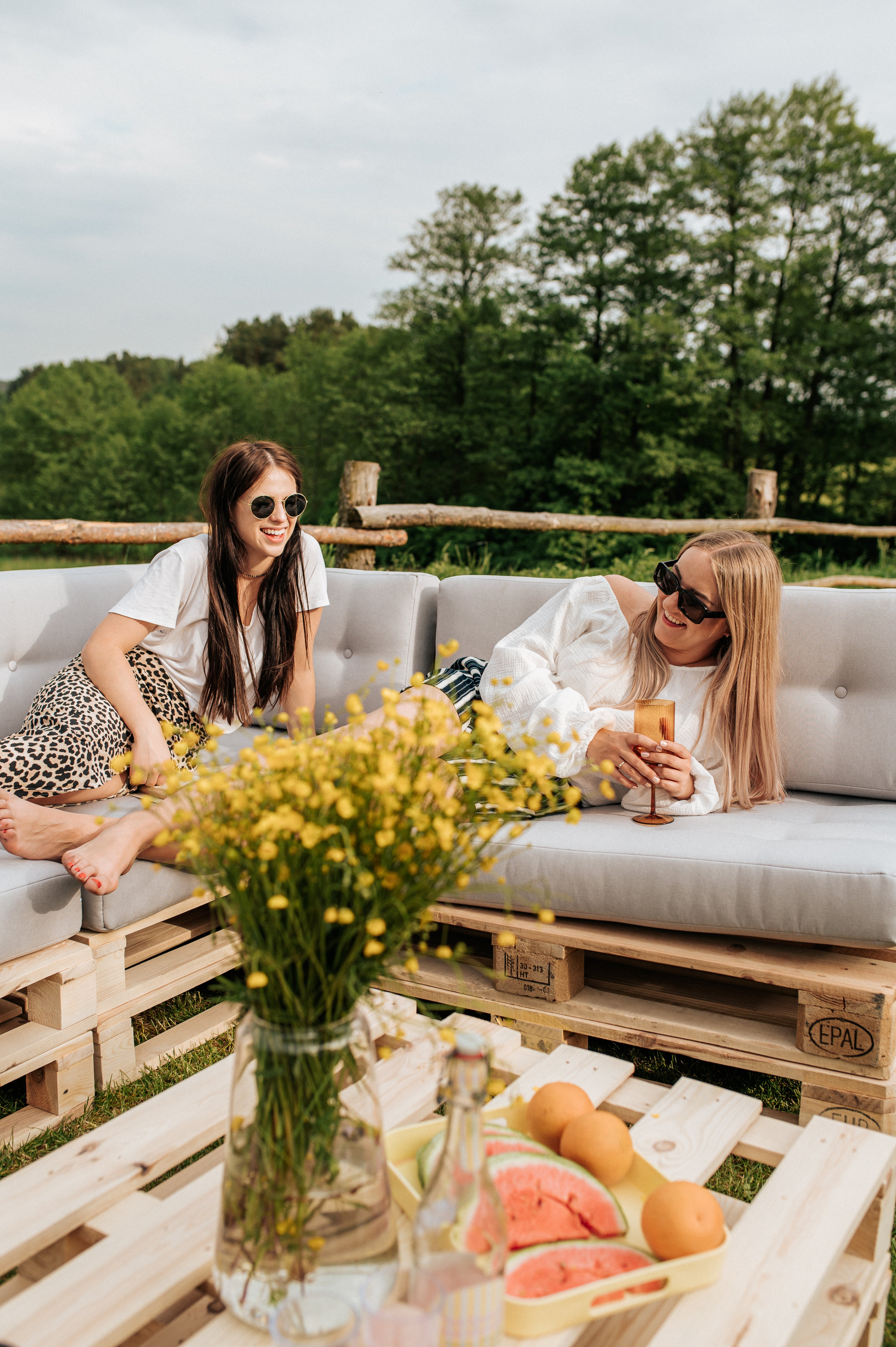 Poduszki na palety, sofy ogrodowe PFG