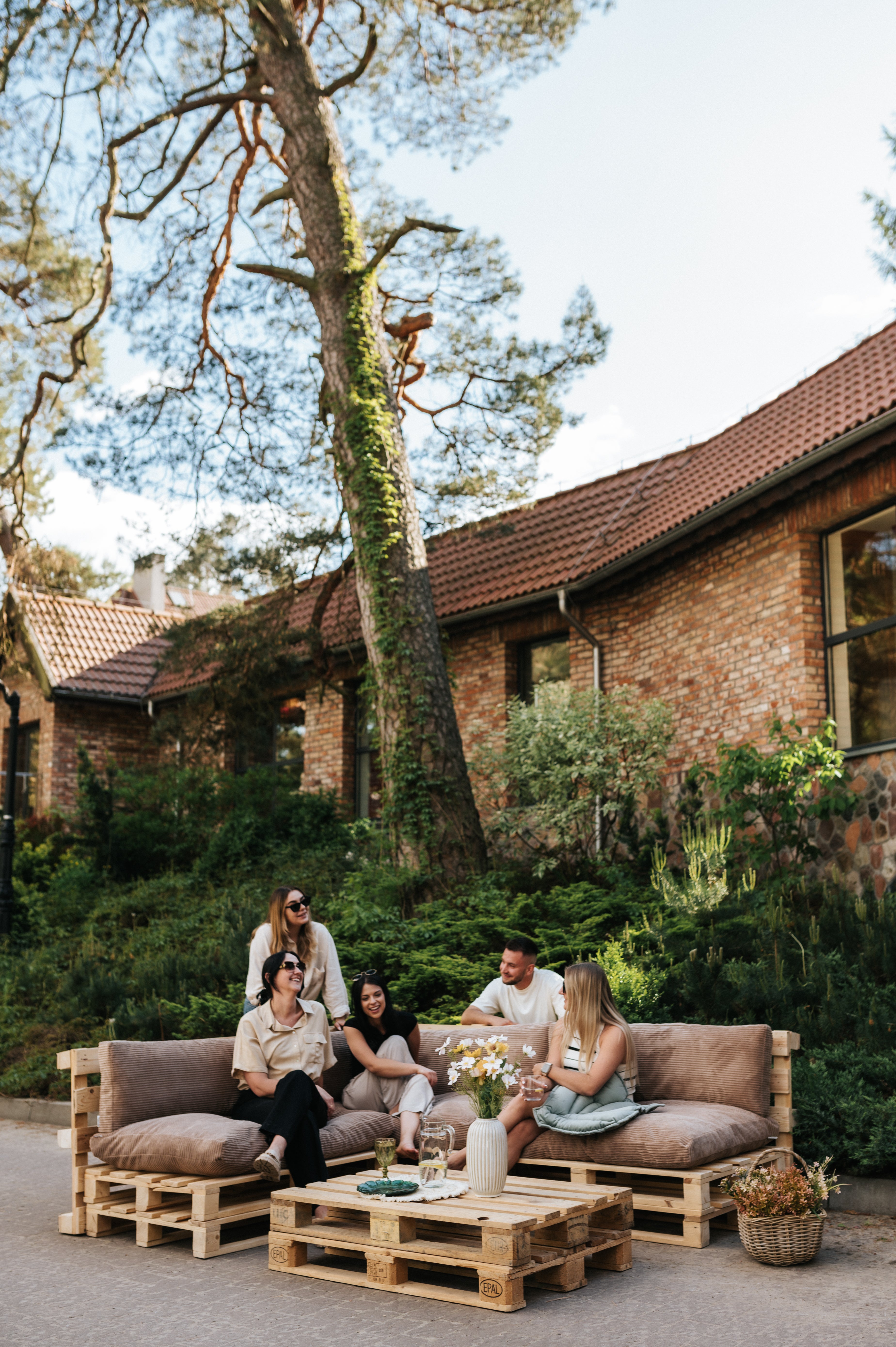 Poduszki na palety, sofy ogrodowe PWL