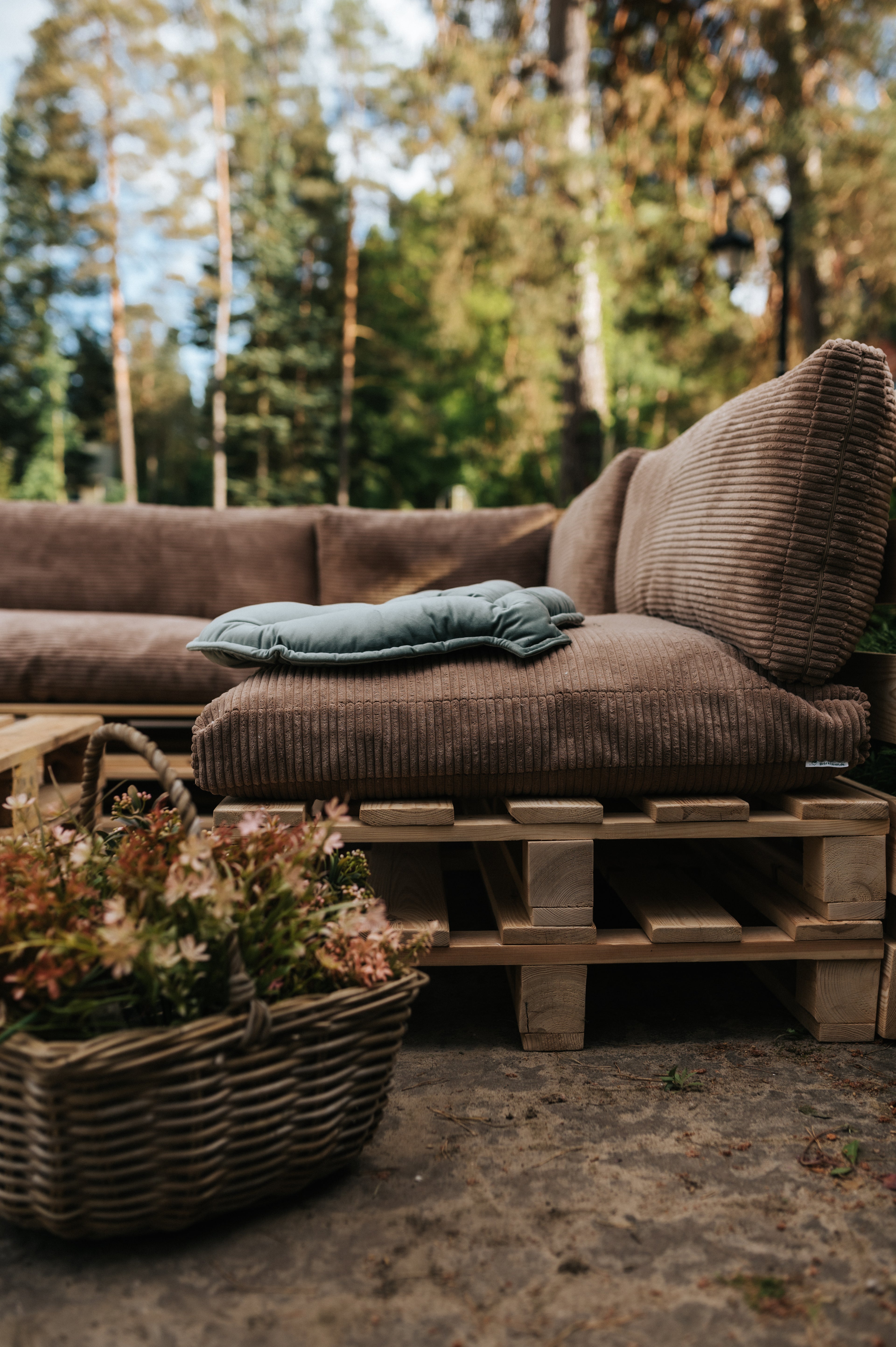 Poduszki na palety, sofy ogrodowe PWL