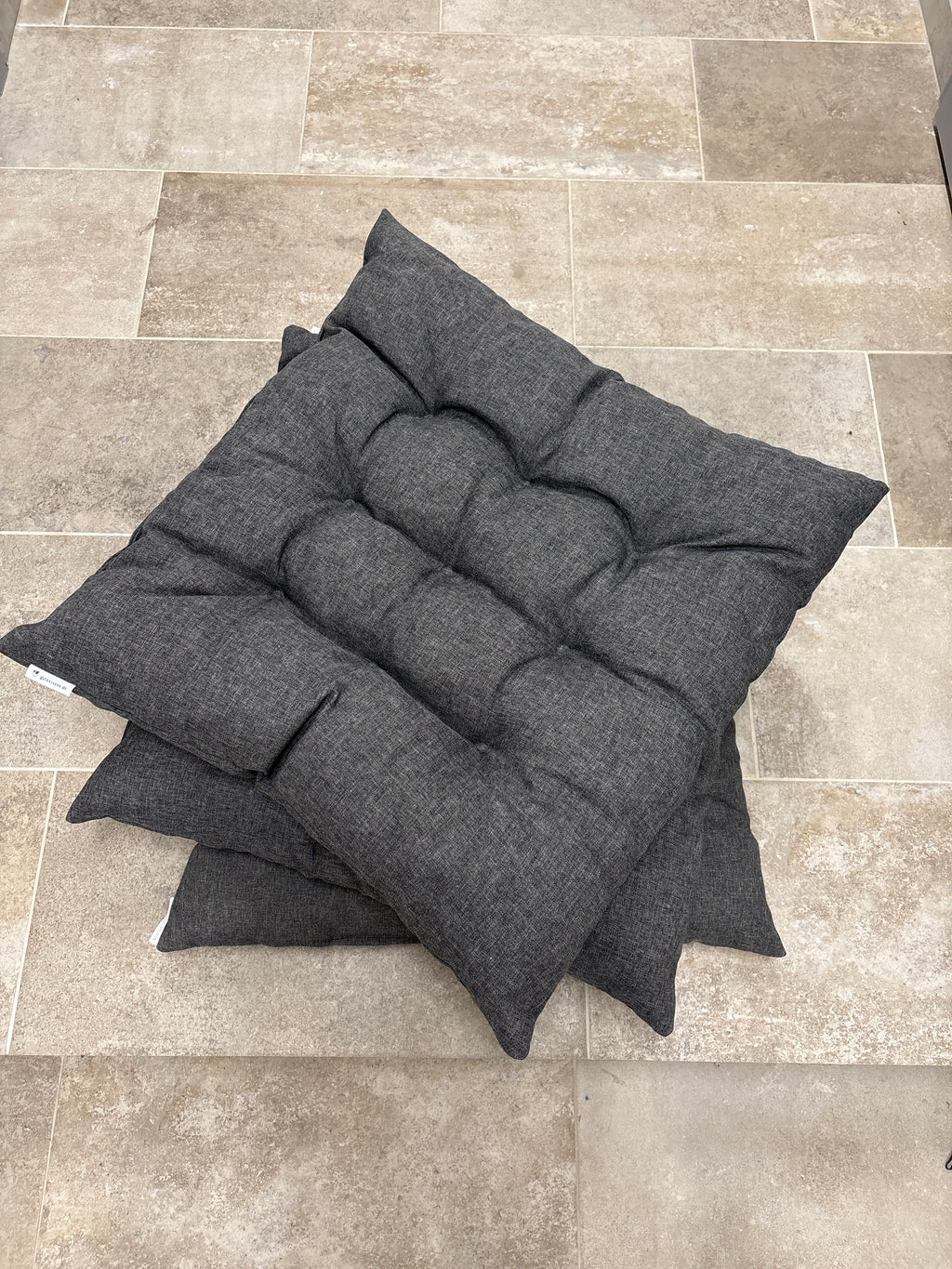 Poduszki 60x60 ciemno szare 3 sztuki -wyprzedaż