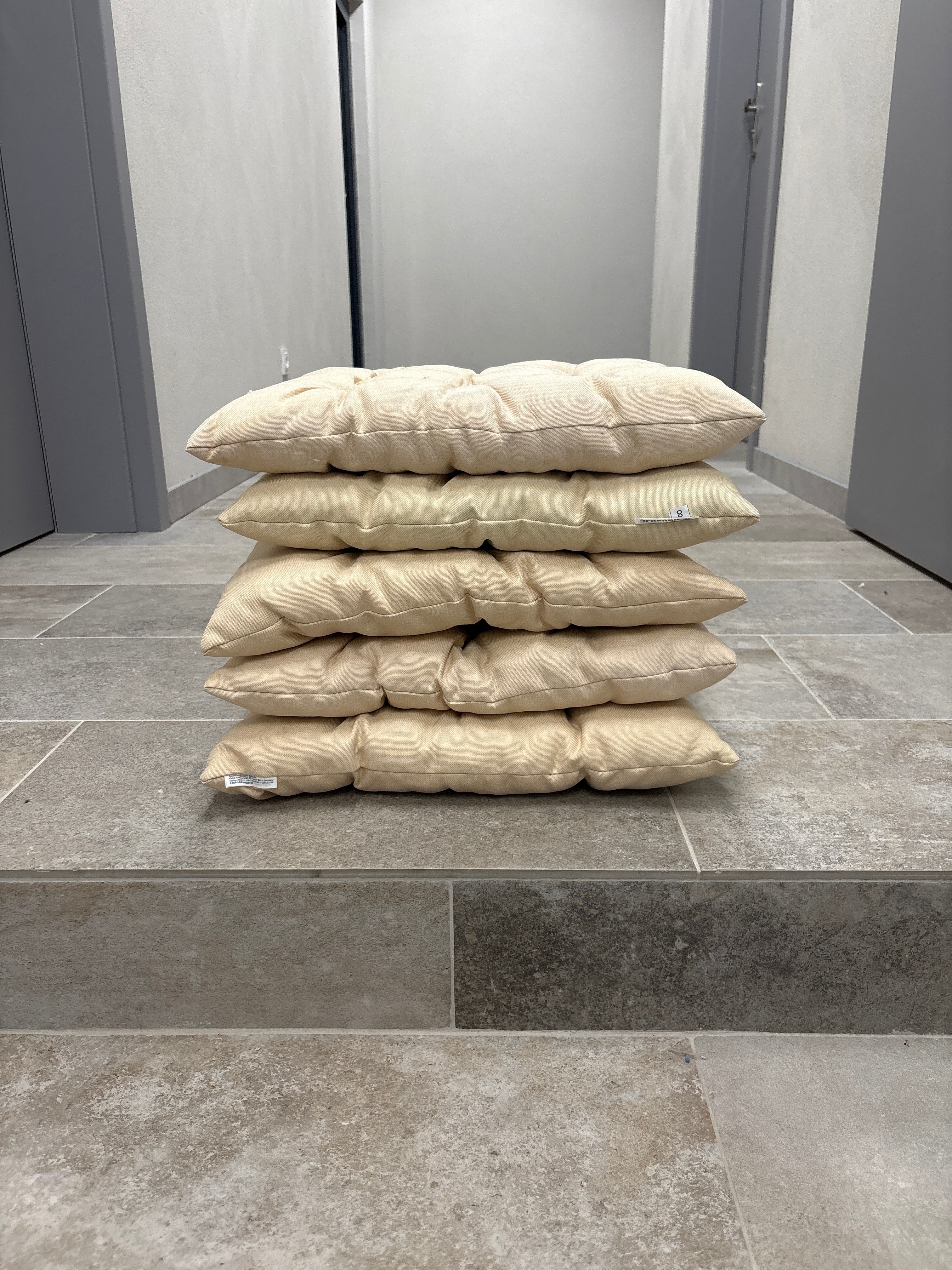 Poduszki 45x45 krem 5 sztuk -wyprzedaż