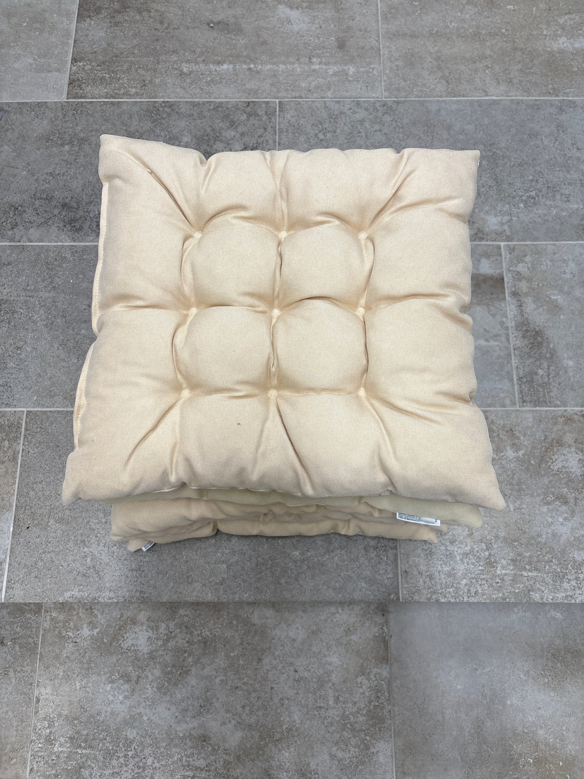 Poduszki 45x45 krem 5 sztuk -wyprzedaż